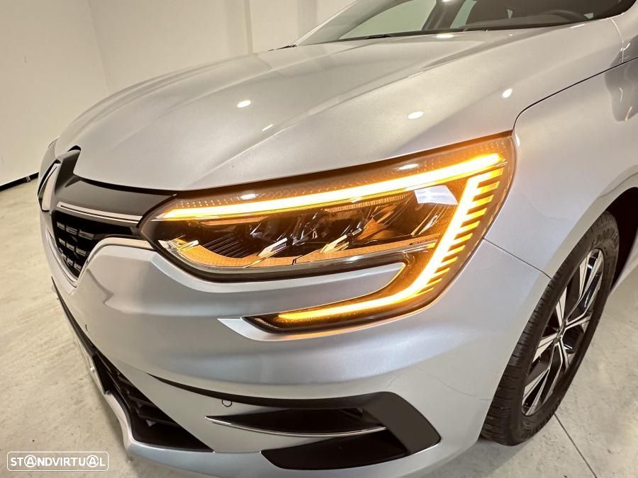 Renault Mégane Sport Tourer - 10