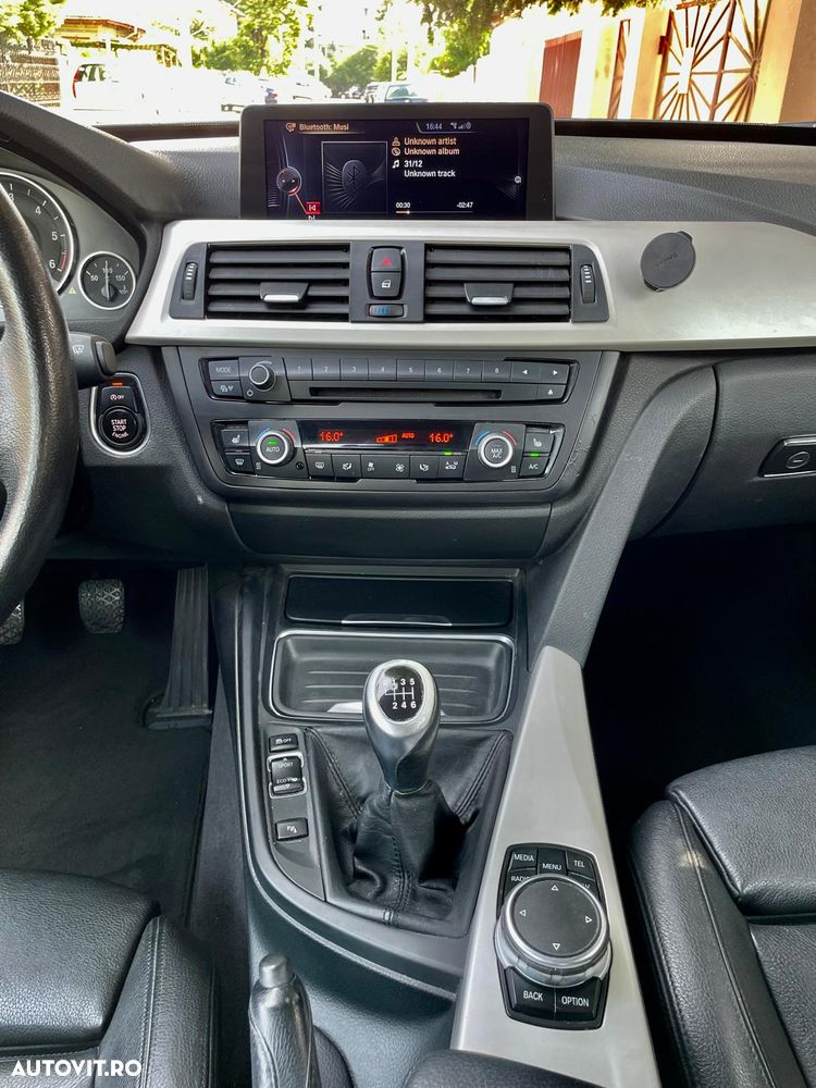 BMW Seria 3 320d Efficient Dynamics Edition - 8