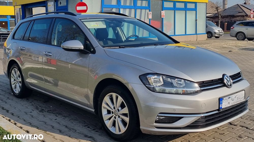 Volkswagen Golf - 13