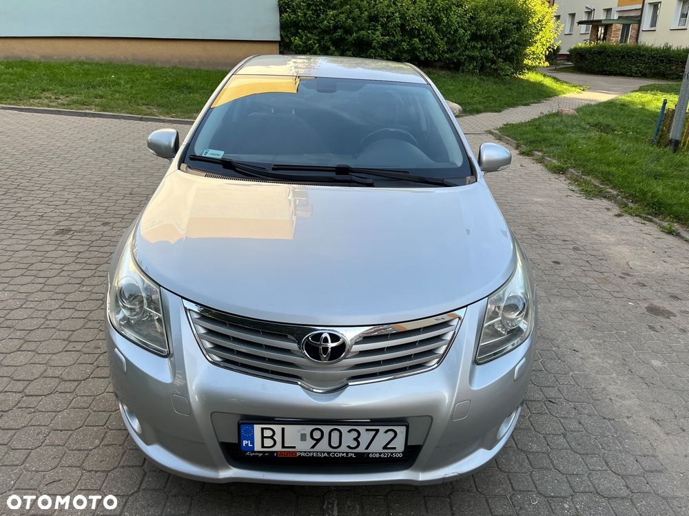 Toyota Avensis 2.0 Sol plus MS - 8