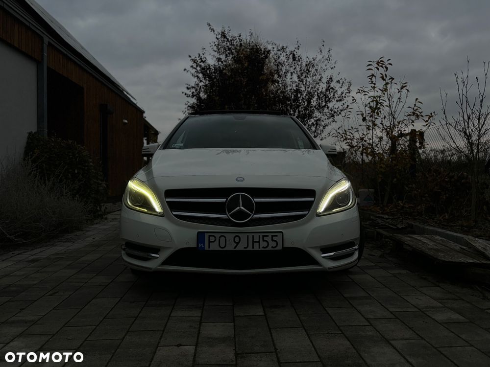Mercedes-Benz Klasa B - 33