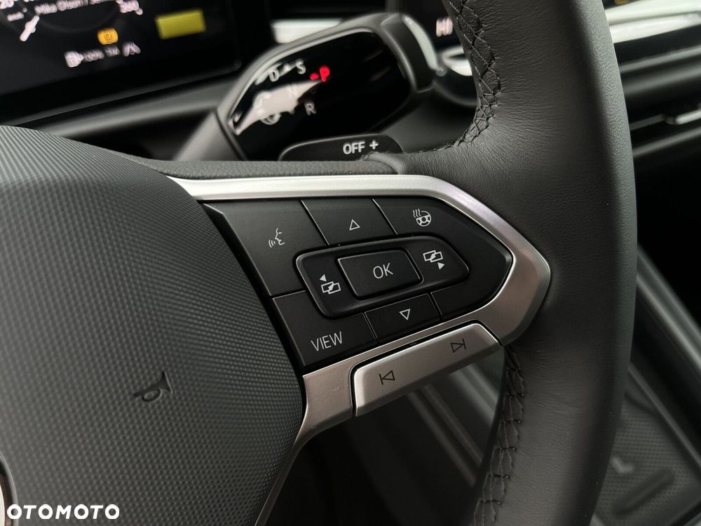 Volkswagen T-Roc - 23