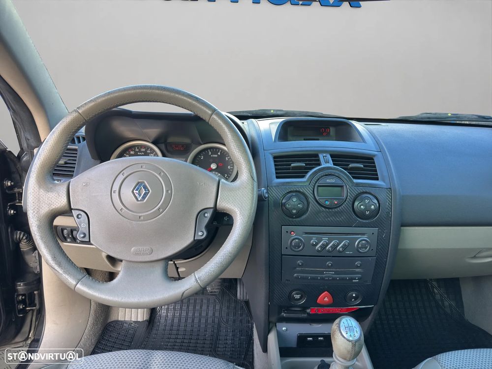 Renault Mégane CC 1.9 dCi Conf. Privilége - 14