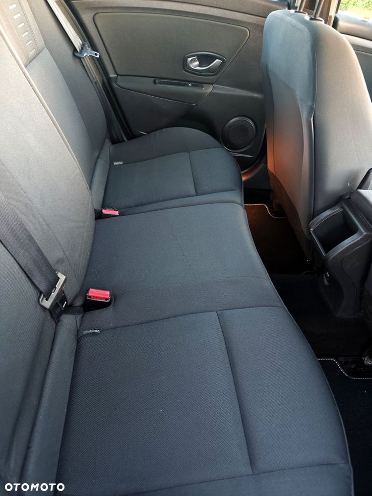 Renault Megane 1.6 16V Generation - 10