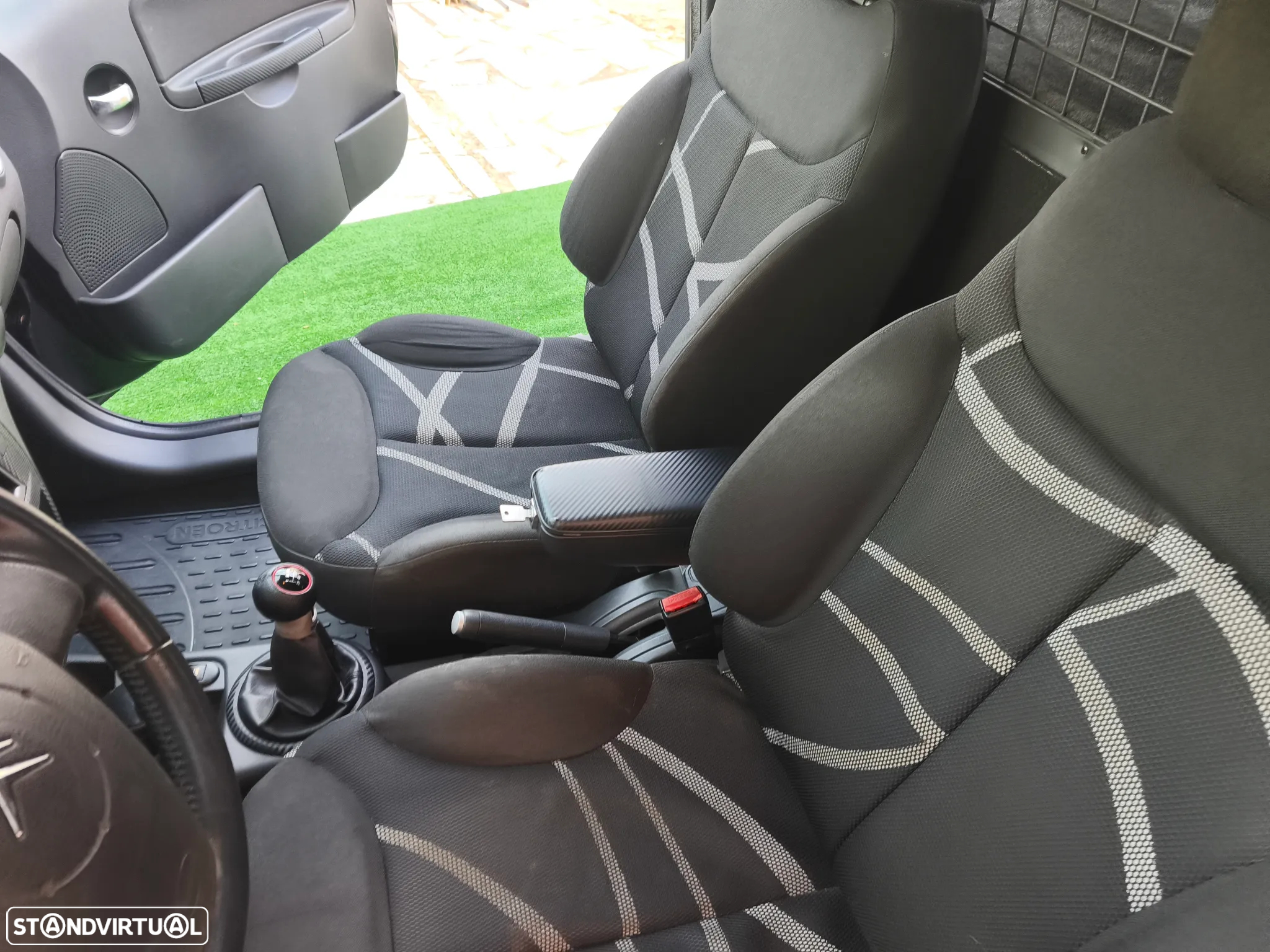 Citroën C2 1.4 HDi VTR - 8