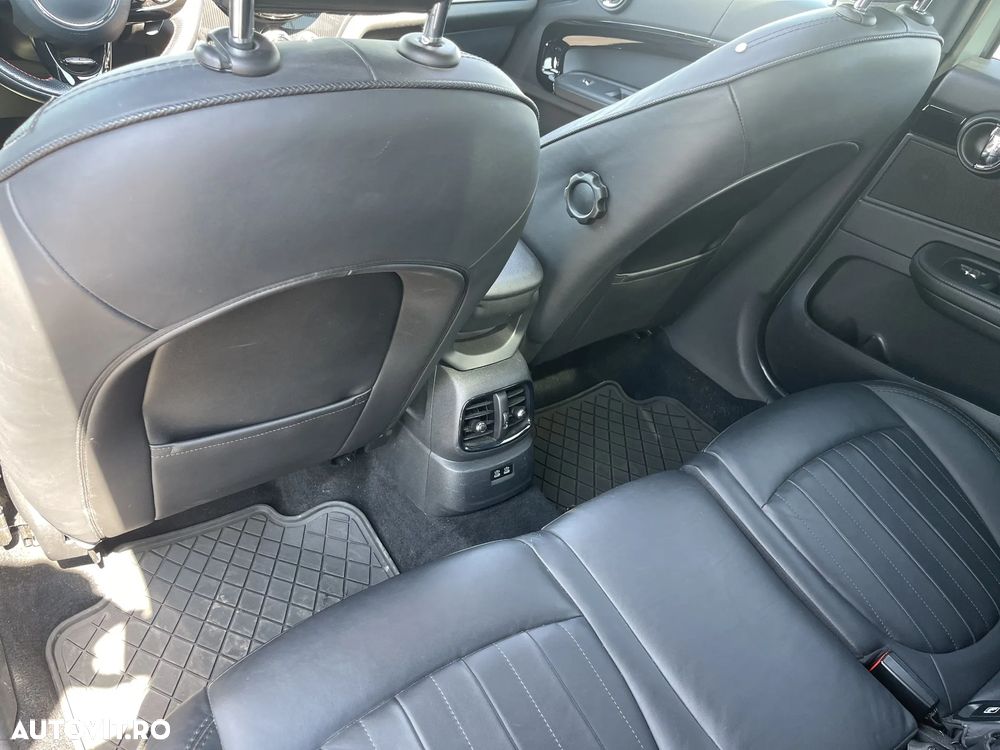 Mini Countryman Cooper SD ALL4 AT - 33