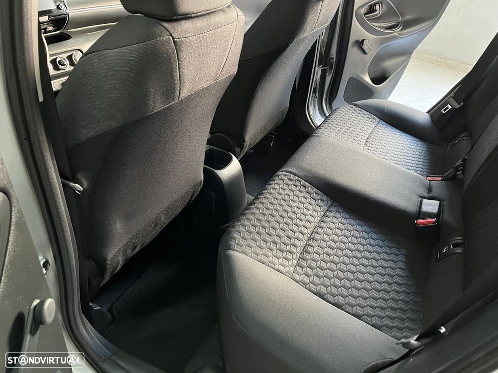 Toyota Yaris 1.0 VVT-i Comfort Plus - 5