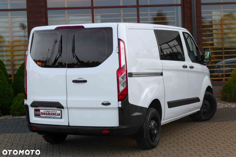 Ford Transit Custom - 11