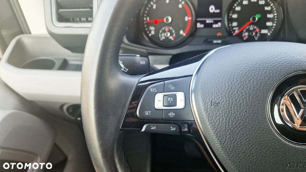 Volkswagen CRAFTER - 22