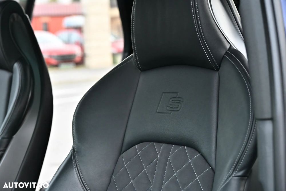 Audi A4 Avant 2.0 35 TDI S tronic MHEV S Line - 37