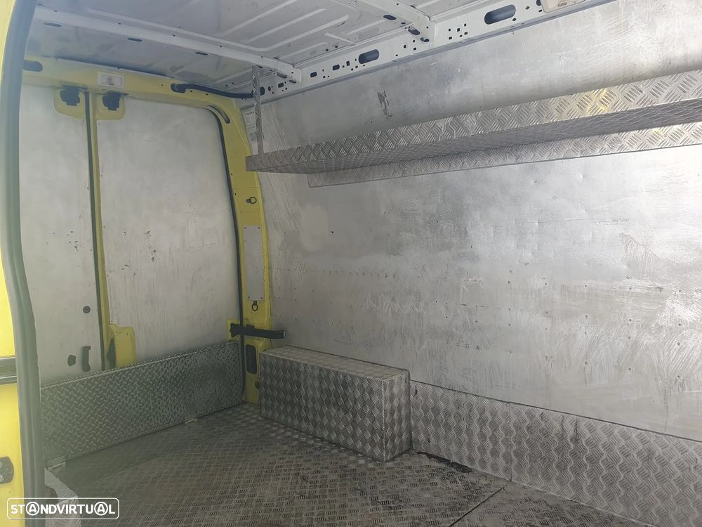 Renault Master 2.3 dCi PLATAFORMA ELEVATÓRIA - 4