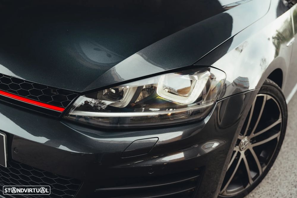 VW Golf 2.0 TDi GTD DSG - 3