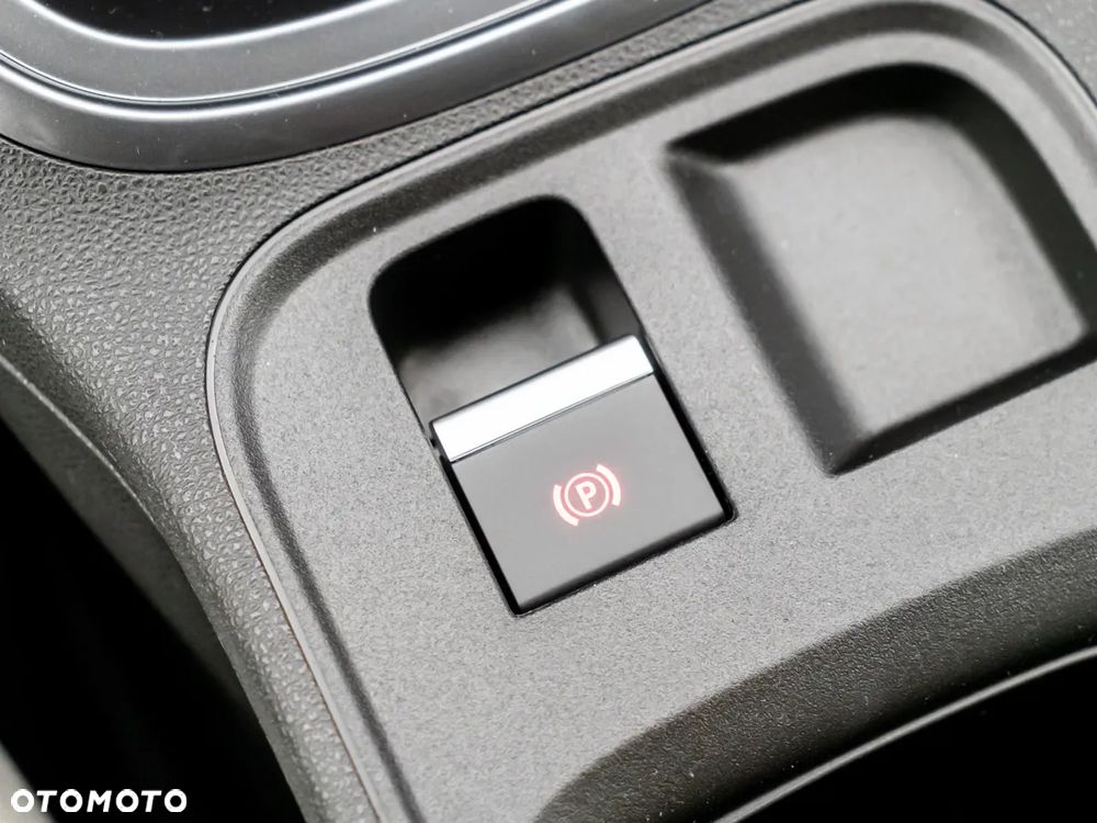 Fiat 600 ver-1-2-turbo-hybrid-la-prima-edct - 27