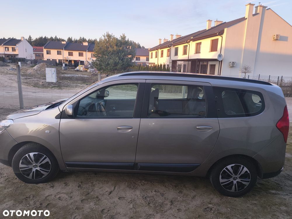 Dacia Lodgy 1.5 dCi Stepway - 6
