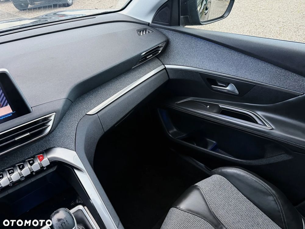 Peugeot 3008 BlueHDi 130 Stop & Start Allure Business-Paket - 18