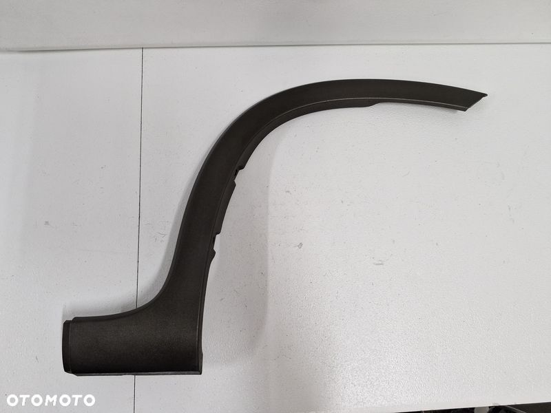 FIAT 500L SIERP LISTWA NAKŁADKA BŁOTNIKA PRAWY PRZÓD 735568351 - 1
