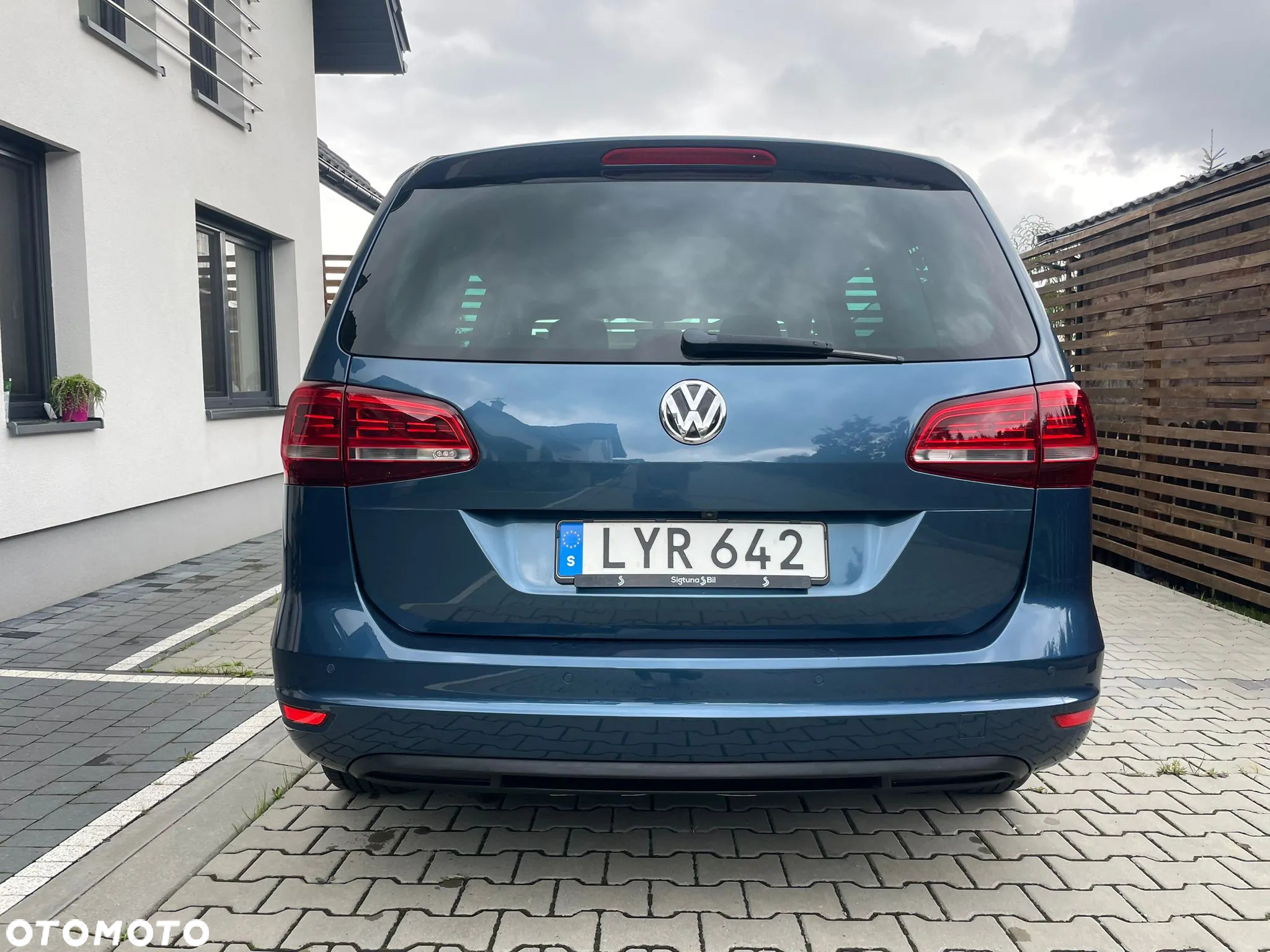 Volkswagen Sharan 2.0 TDI (BlueMotion Technology) Highline - 13