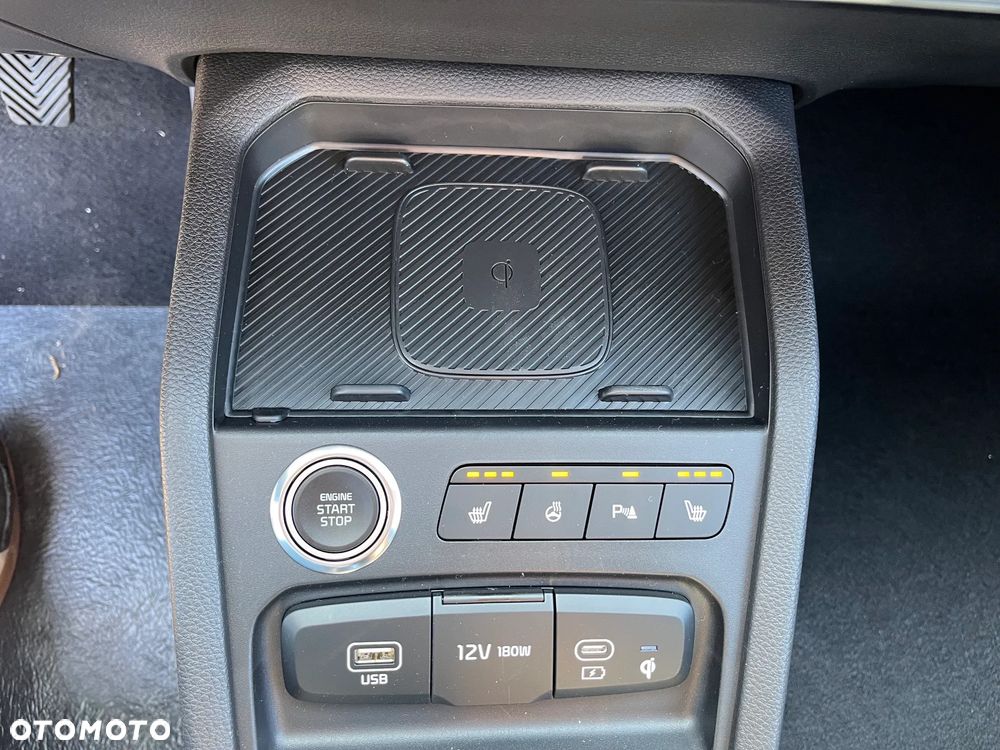 Kia Stonic 1.0 T-GDI L Business Line - 29