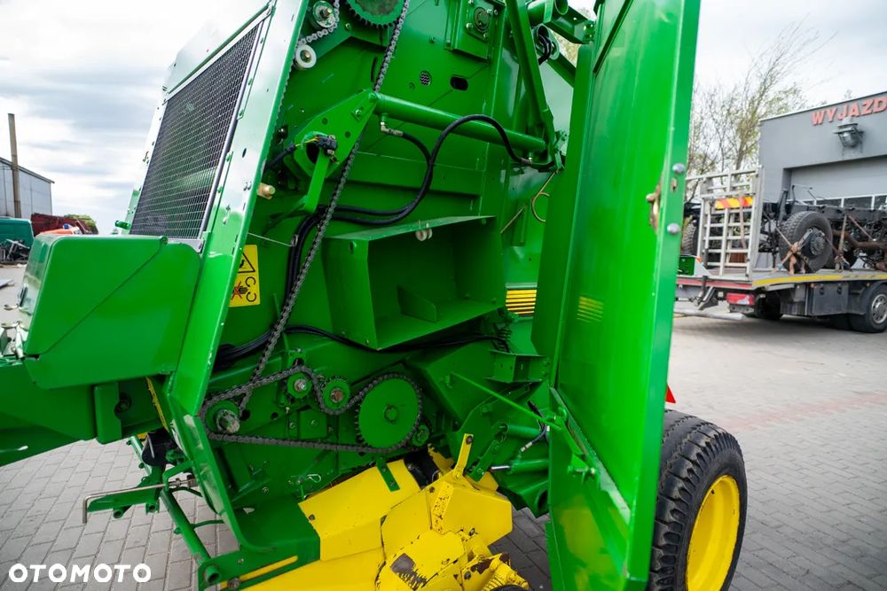 John Deere 570 Stan Idealny Posiadam wiele maszyn Prasa Ciągnik Rozrzutnik - 25