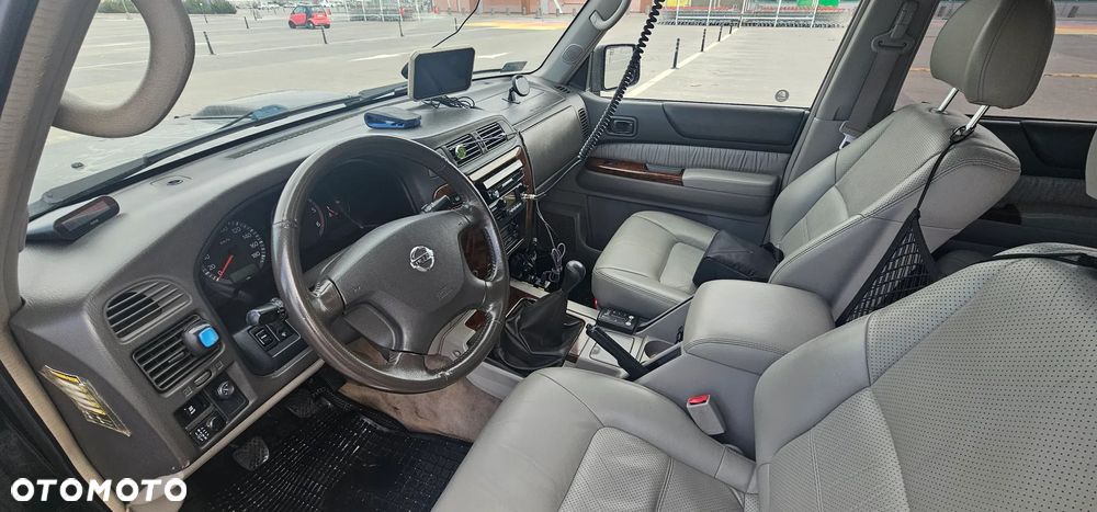Nissan Patrol 3.0 TDI Luxury - 5