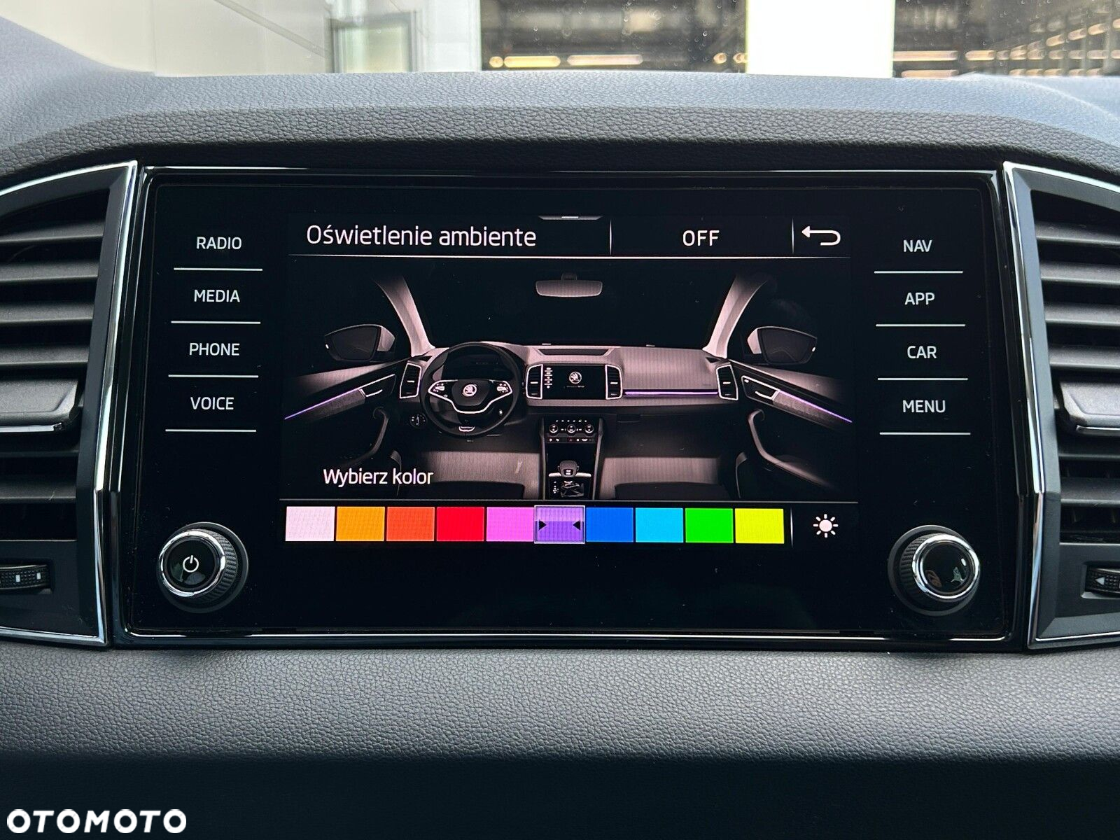 Skoda Karoq 1.5 TSI ACT GPF 4x2 Style DSG - 33