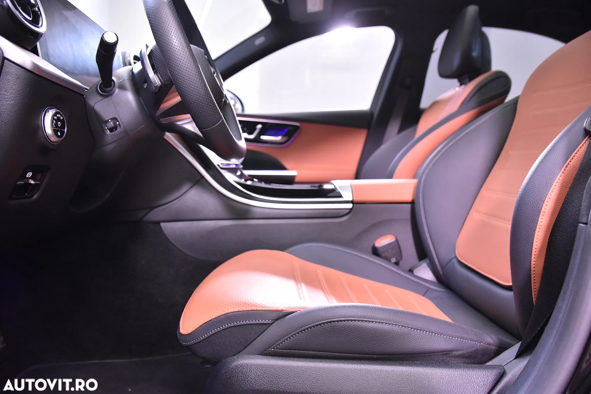 Mercedes-Benz C 300 d MHEV - 24