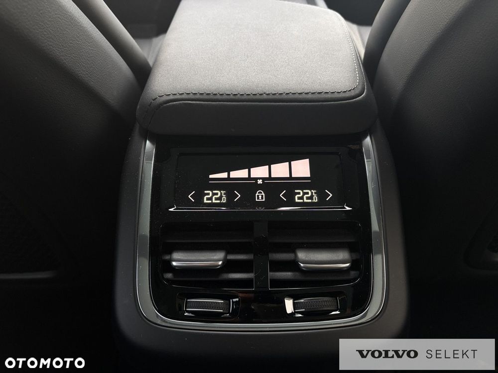 Volvo XC 60 - 25