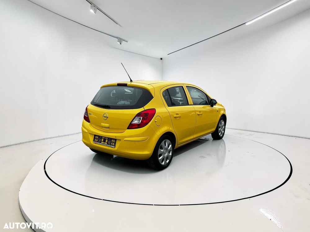 Opel Corsa 1.2i Easytronic Enjoy - 4