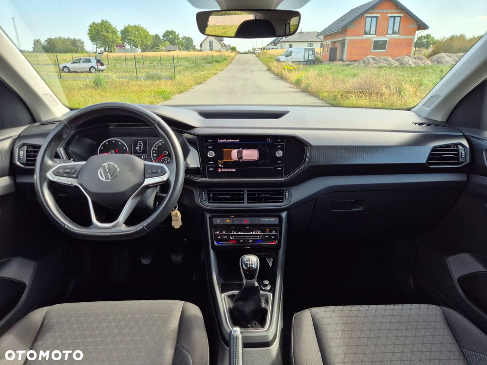 Volkswagen T-Cross - 23