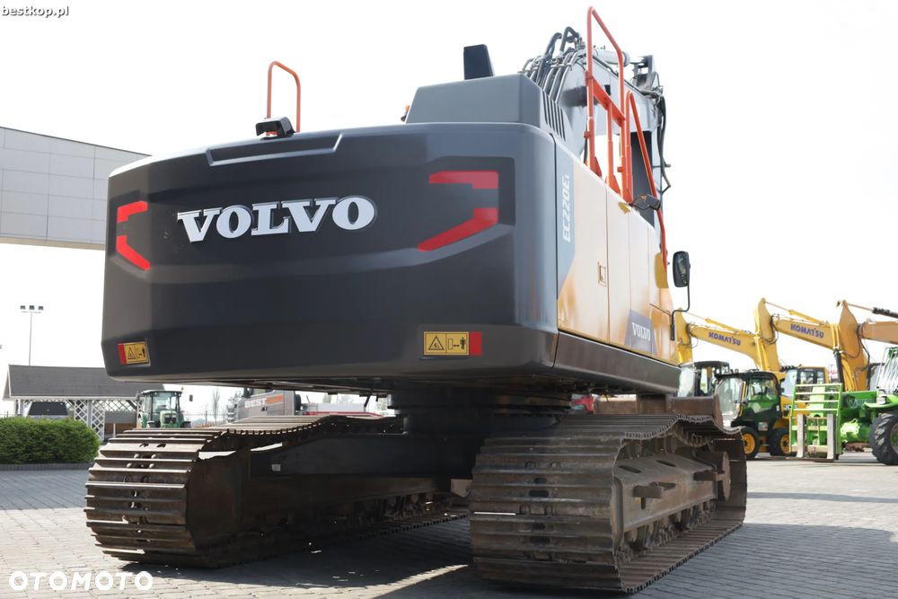 Volvo EC220EL - 8
