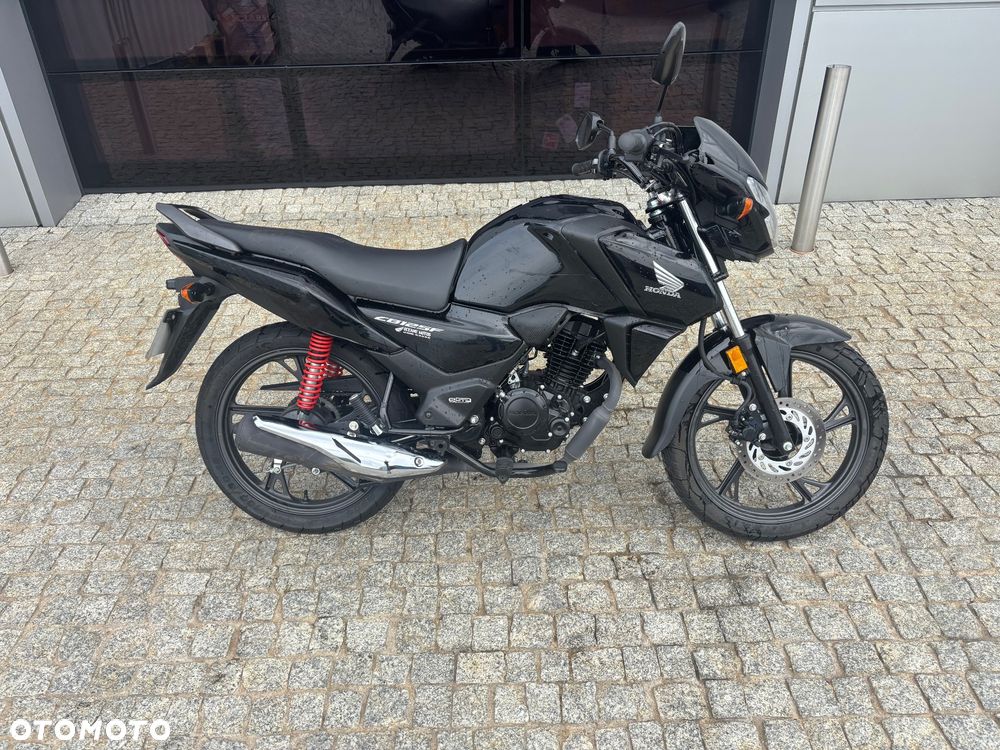 Honda CBF - 4