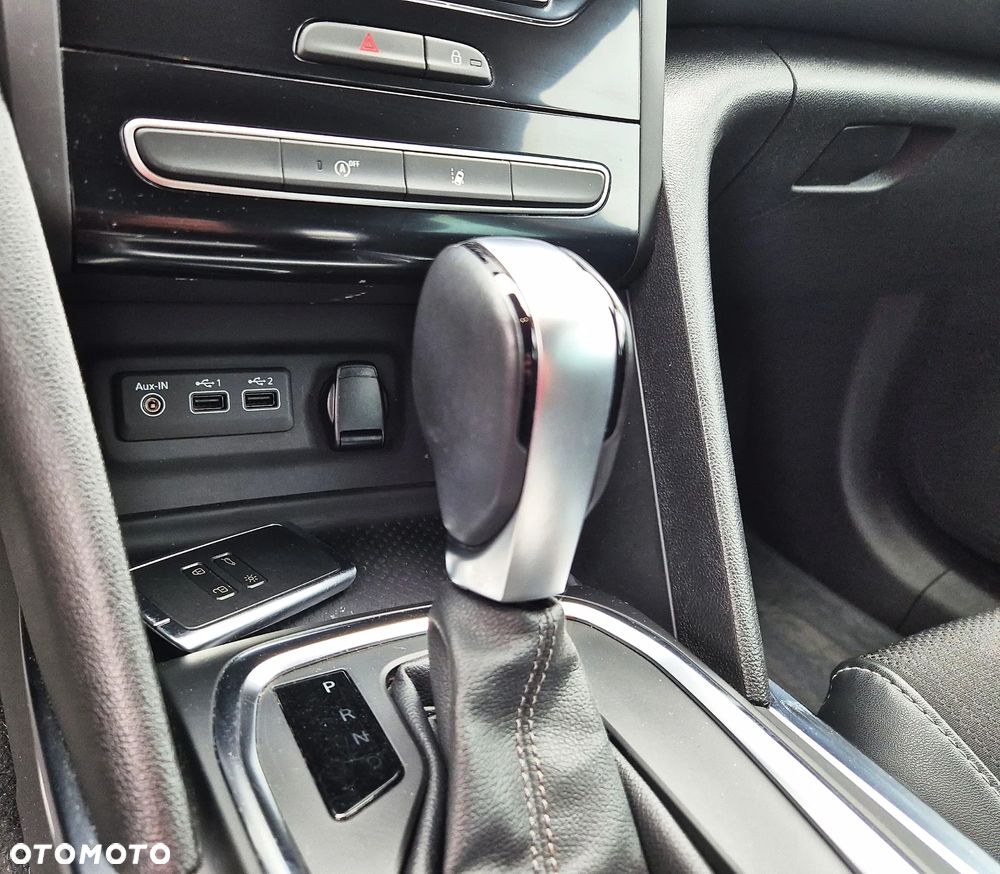 Renault Megane 1.3 TCe FAP Intens EDC - 27