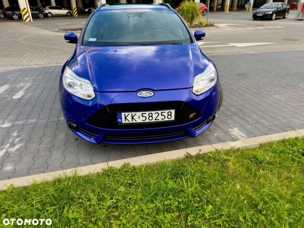 2012 Ford Focus, photograph 8