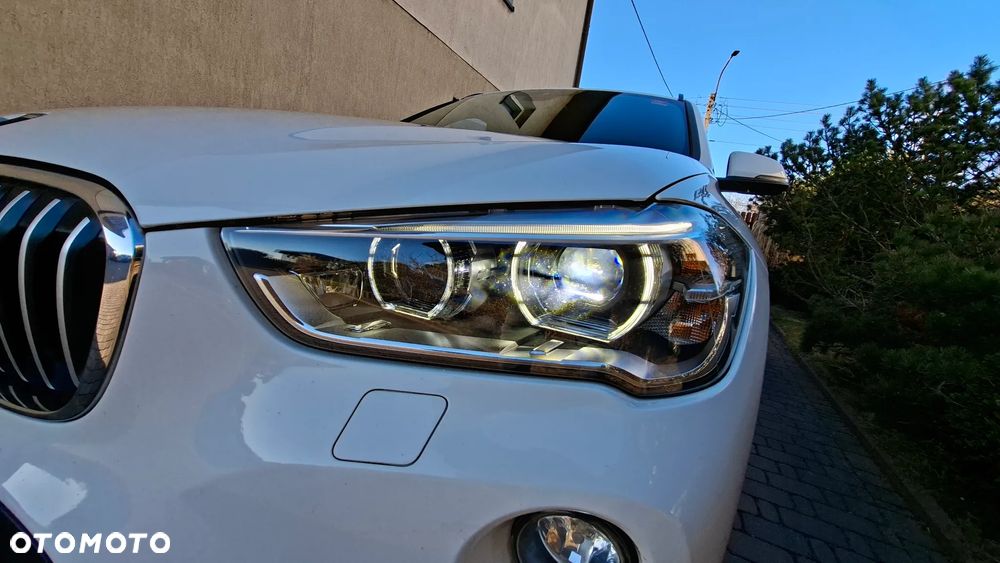 BMW X1 xDrive18d Sport - 3