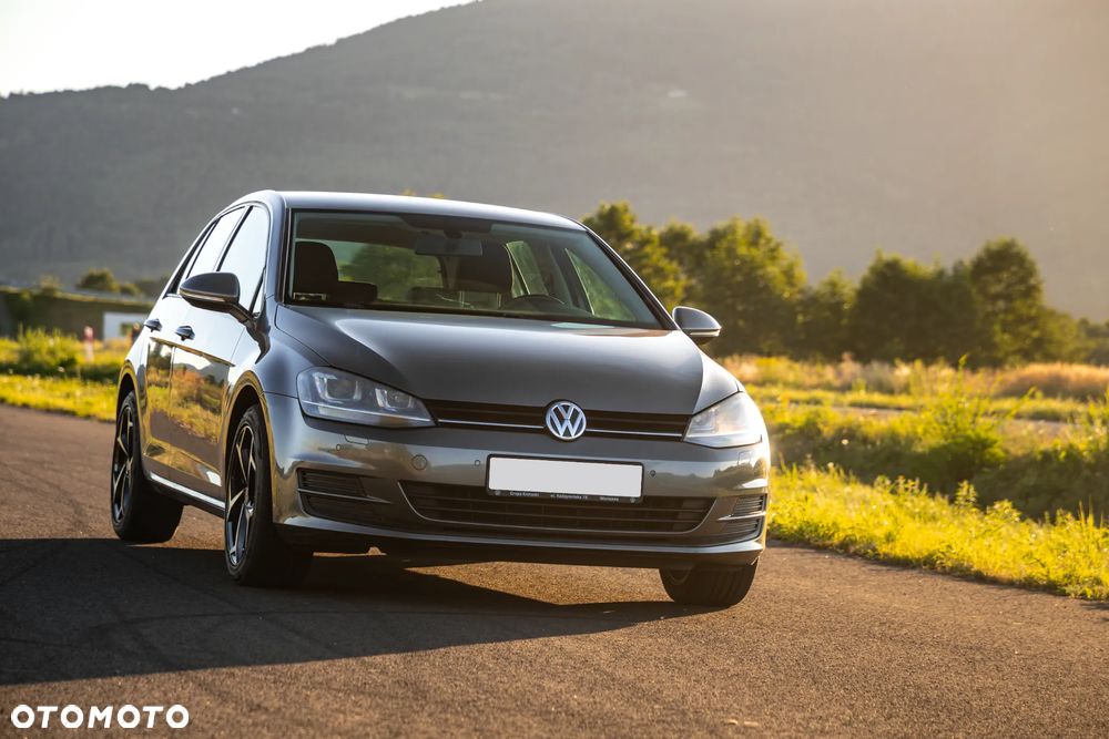 Volkswagen Golf 1.2 TSI BlueMot Comfortline - 2
