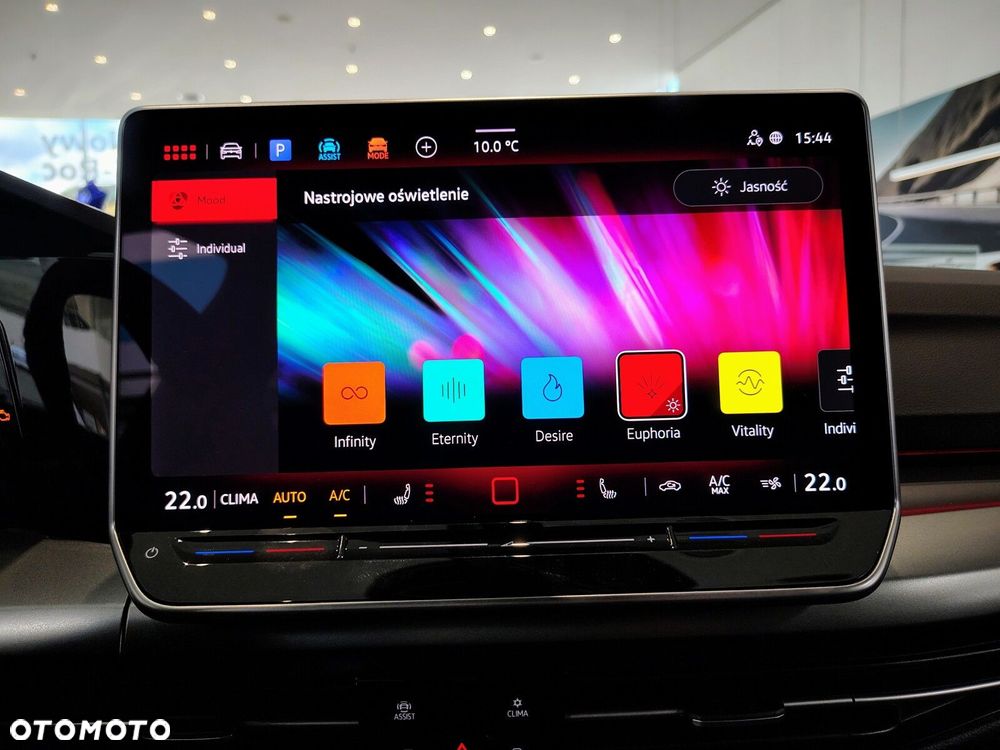 Volkswagen Golf - 26