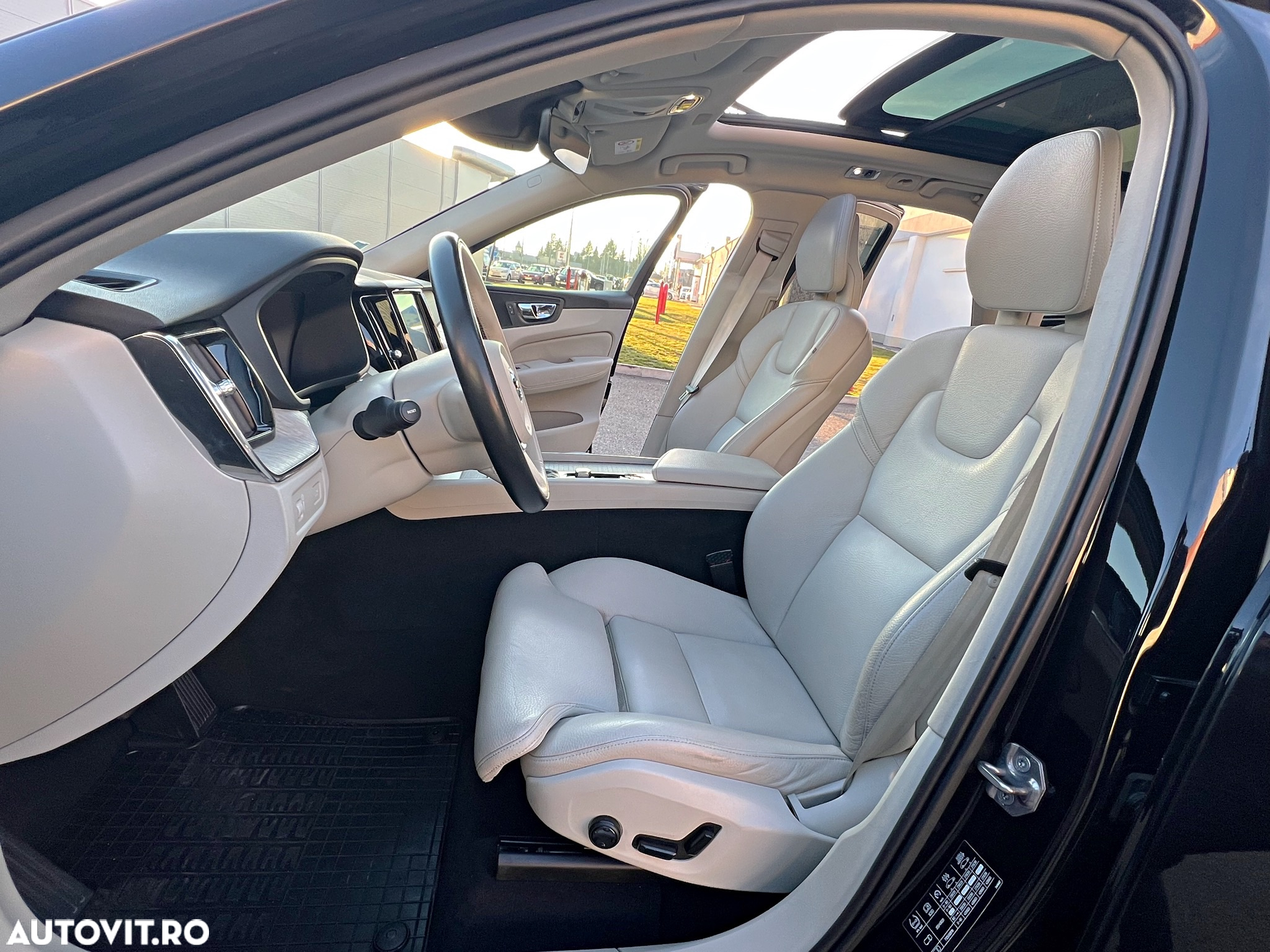 Volvo XC 60 D5 AWD Inscription - 15