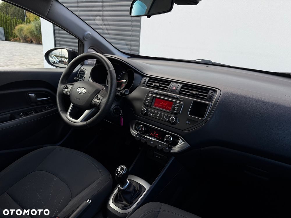 Kia Rio 1.4 Spirit - 27