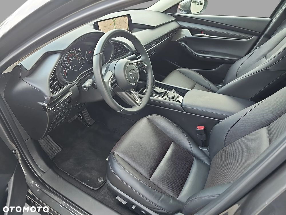 Mazda 3 2.0 mHEV Takumi - 12