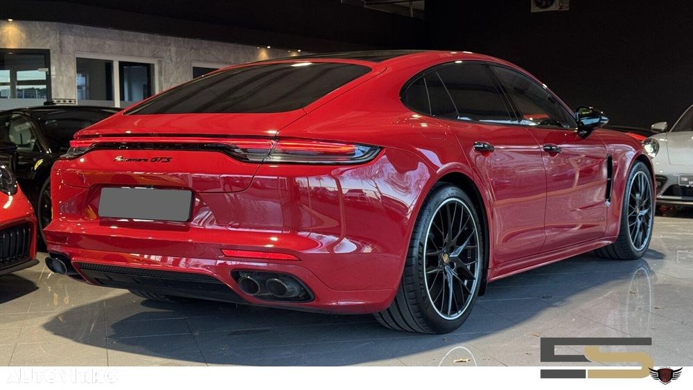 Porsche Panamera GTS - 4