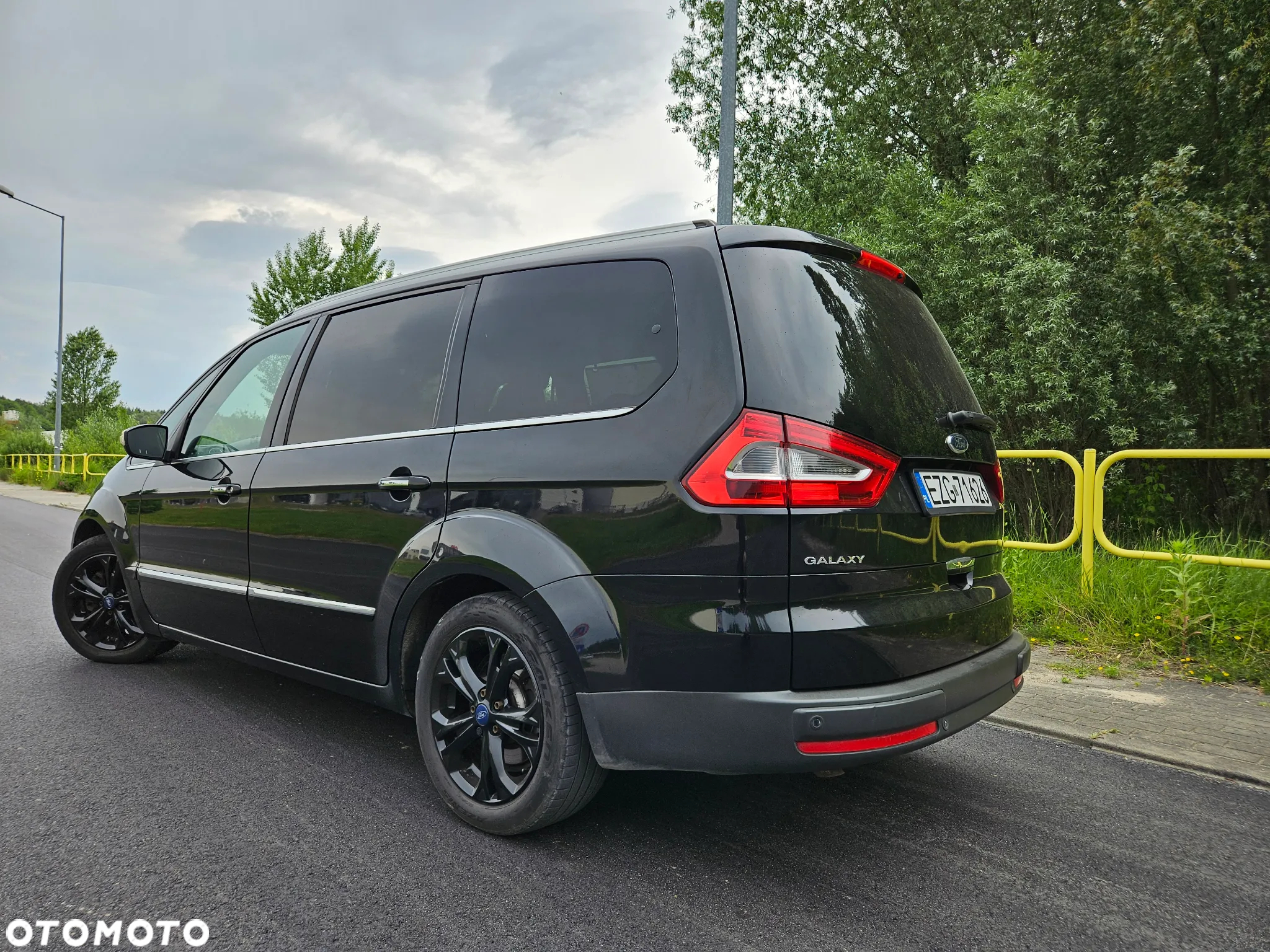 Ford Galaxy 2.0 TDCi Titanium - 16