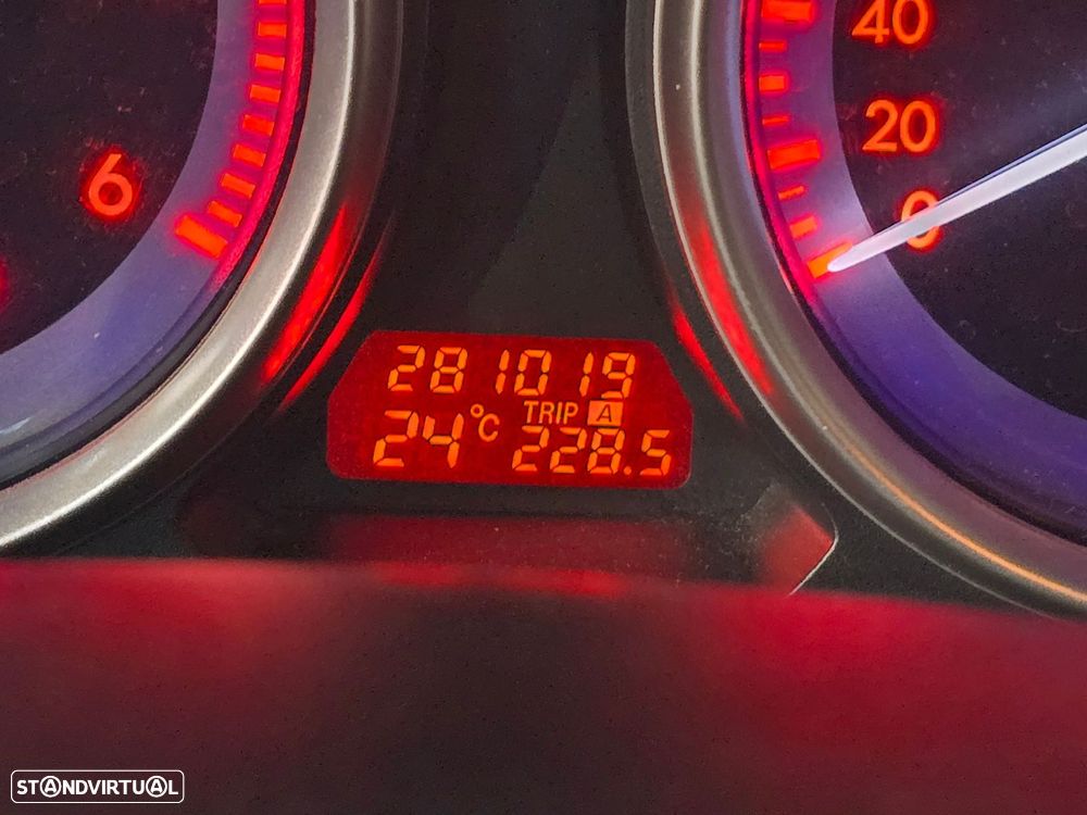 Mazda 6 MZR-CD 2.2 Sport+Navi - 10