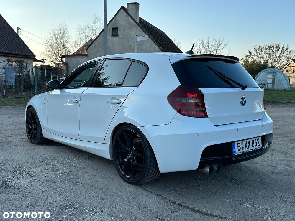 BMW Seria 1 123d DPF Edition Sport - 16