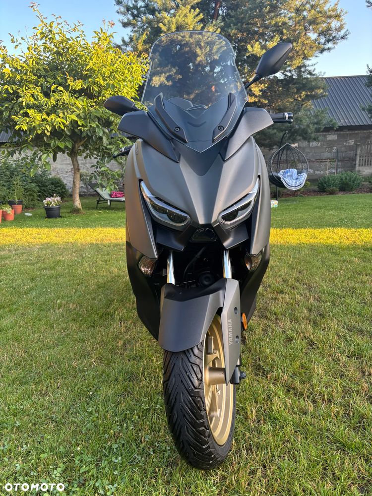 Yamaha X-max - 4
