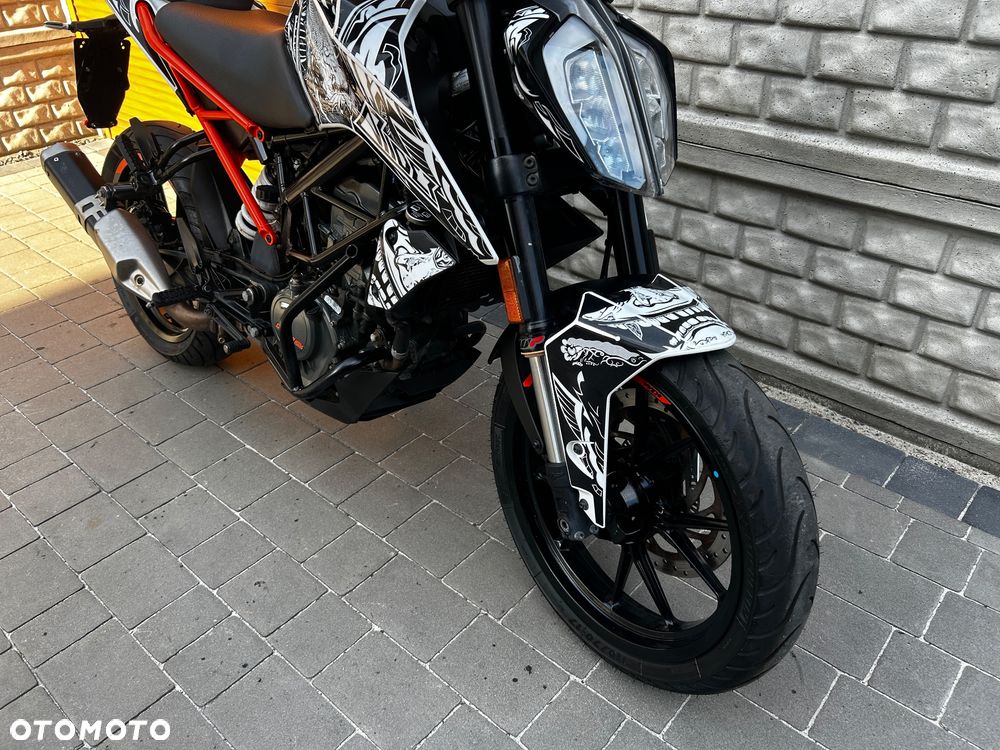 KTM Duke 125 - 8