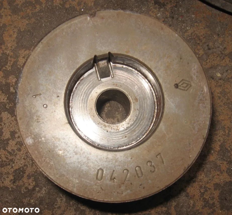 koło pasowe rozrządu pompa oleju CLIO 1.2 16V D4F 042037 - 9