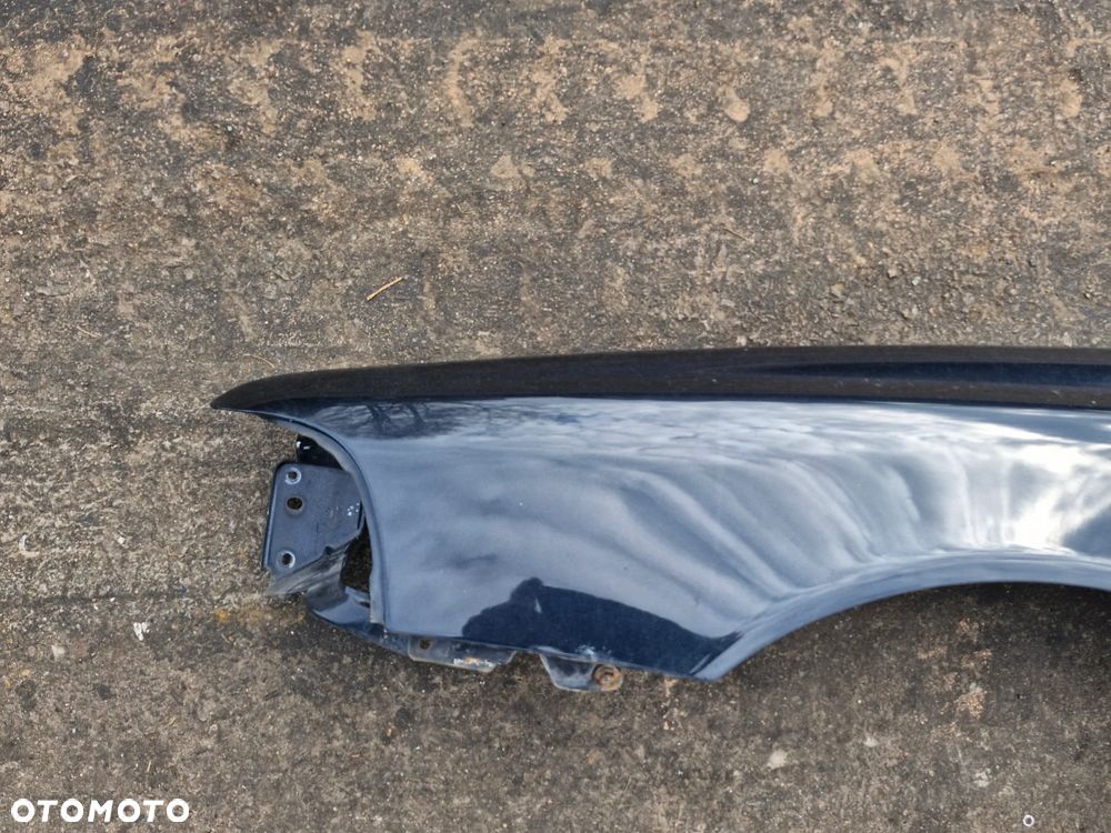 błotnik przedni lewy / przód lewy / Volvo V40 - 3