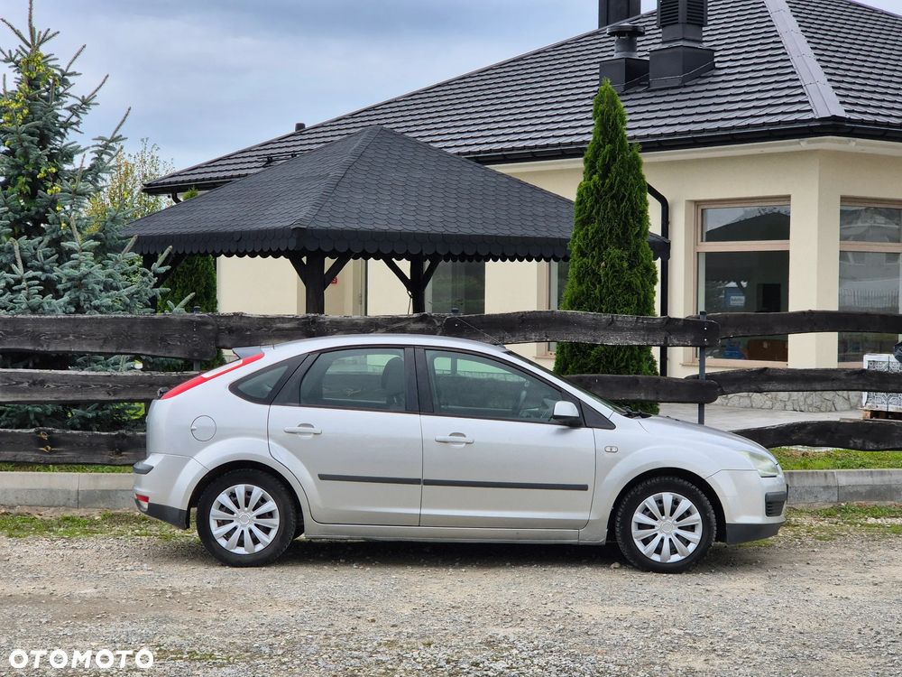 Ford Focus 1.6 TDCi Ambiente - 6