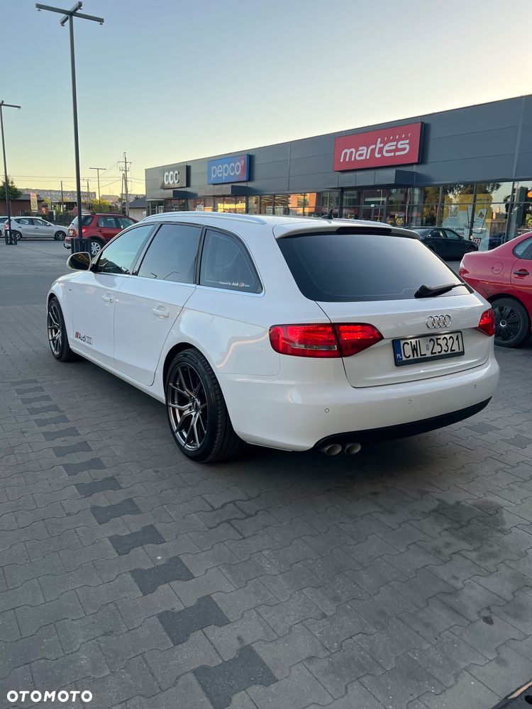 Audi A4 Avant 2.0 TDI - 7