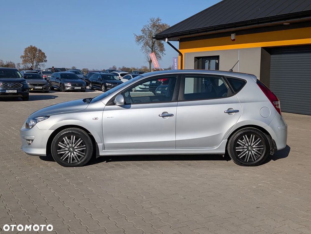 Hyundai i30 1.4 Classic - 9